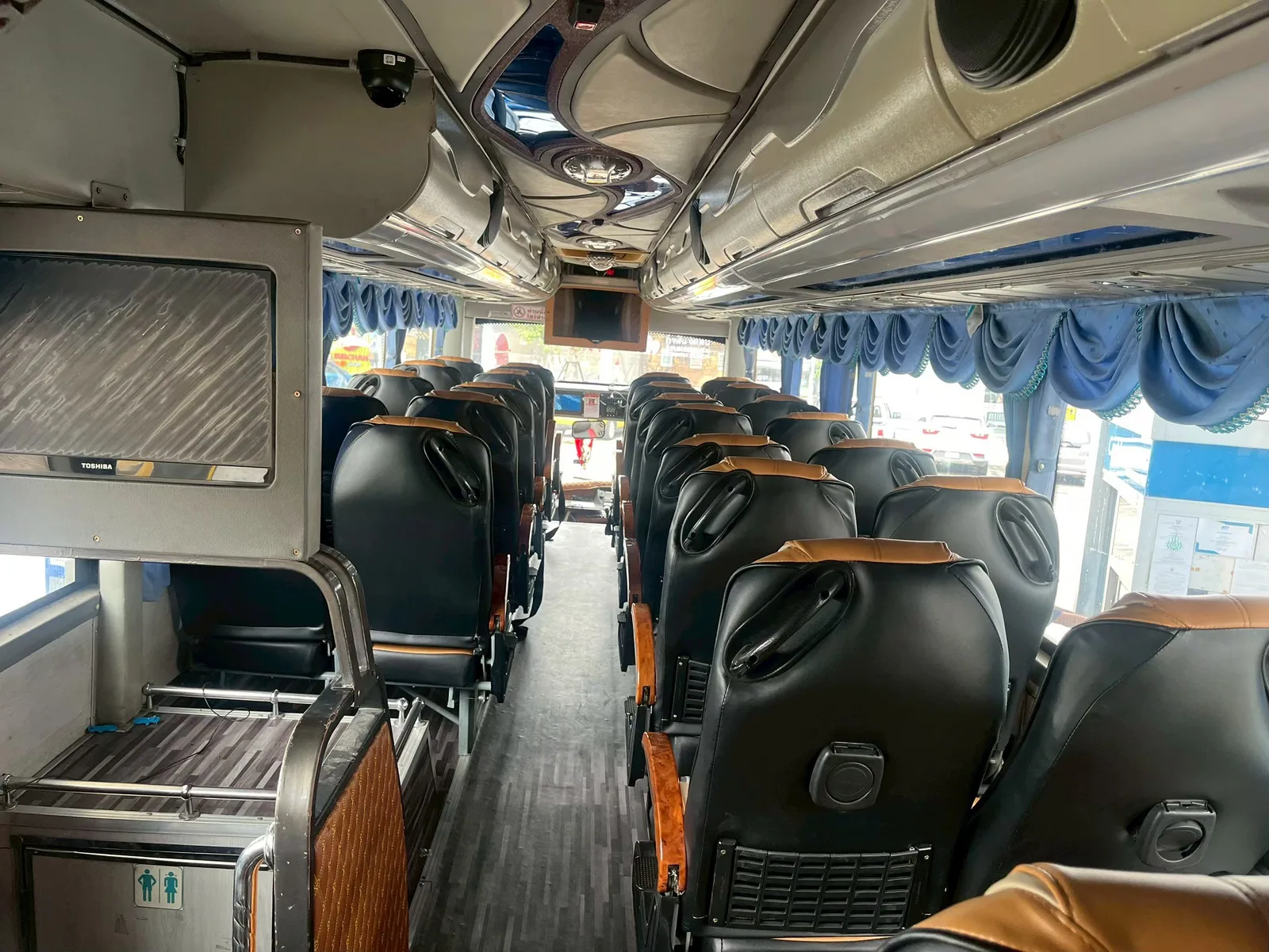 รถบัสปรับอากาศ 2 ชั้น 47-50 ที่นั่ง รูปที่ 7