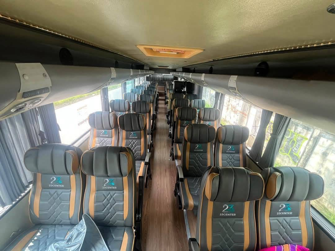 รถบัสปรับอากาศ VIP 40-43 ที่นั่ง รูปที่ 8